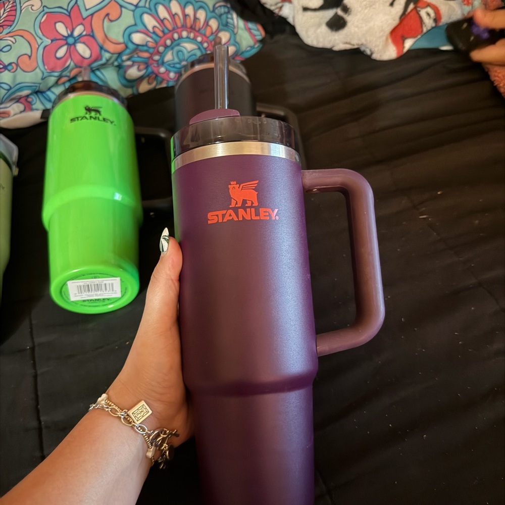 Stanley Vibrant Purple